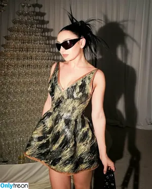 Charli XCX / charli_xcx / charlignarly nude photo #1261