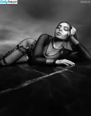 Charli XCX / charli_xcx / charlignarly nude photo #1363