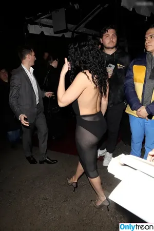 Charli XCX / charli_xcx / charlignarly nude photo #1414