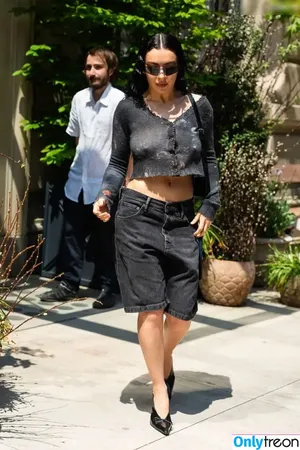 Charli XCX / charli_xcx / charlignarly nude photo #1486