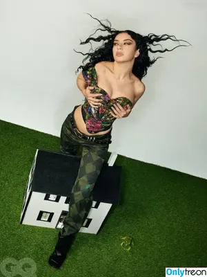 Charli XCX / charli_xcx / charlignarly nude photo #1508
