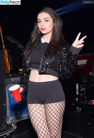 Charli XCX / charli_xcx / charlignarly nude photo #1526