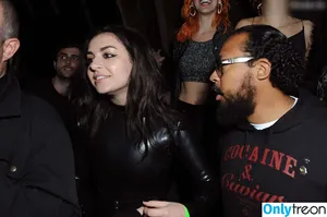 Charli XCX / charli_xcx / charlignarly nude photo #1547