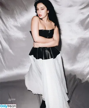 Charli XCX / charli_xcx / charlignarly nude photo #1601