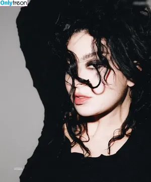 Charli XCX / charli_xcx / charlignarly nude photo #1602