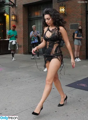 Charli XCX / charli_xcx / charlignarly nude photo #1637