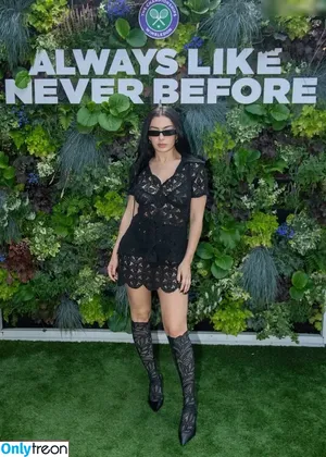 Charli XCX / charli_xcx / charlignarly nude photo #1676