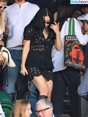 Charli XCX / charli_xcx / charlignarly nude photo #1677