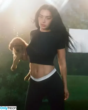 Charli XCX / charli_xcx / charlignarly nude photo #1800