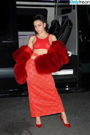 Charli XCX / charli_xcx / charlignarly nude photo #1861