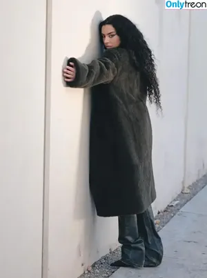 Charli XCX / charli_xcx / charlignarly nude photo #1888