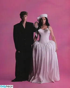 Charli XCX / charli_xcx / charlignarly nude photo #1927