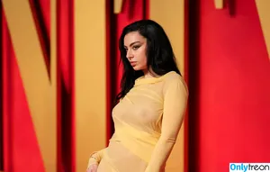 Charli XCX / charli_xcx / charlignarly nude photo #2013