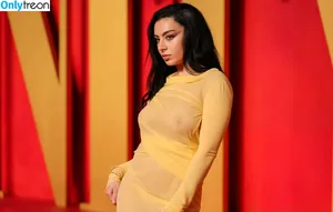 Charli XCX / charli_xcx / charlignarly nude photo #2021