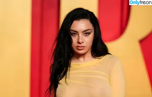 Charli XCX / charli_xcx / charlignarly nude photo #2024