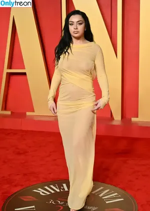 Charli XCX / charli_xcx / charlignarly nude photo #2032