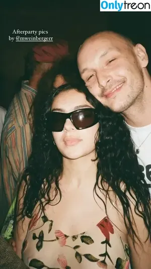 Charli XCX / charli_xcx / charlignarly nude photo #2050