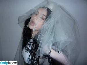 Charli XCX / charli_xcx / charlignarly nude photo #2108