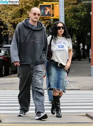 Charli XCX / charli_xcx / charlignarly nude photo #2160