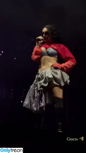 Charli XCX / charli_xcx / charlignarly nude photo #2181