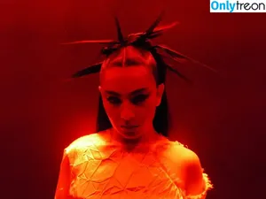 Charli XCX / charli_xcx / charlignarly nude photo #2238