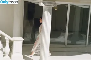 Charli XCX / charli_xcx / charlignarly nude photo #2253