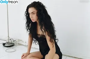 Charli XCX / charli_xcx / charlignarly nude photo #2255