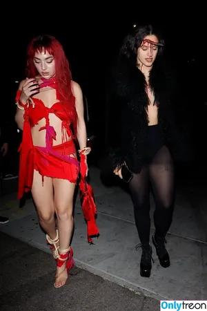 Charli XCX / charli_xcx / charlignarly nude photo #2316
