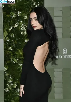 Charli XCX / charli_xcx / charlignarly nude photo #2321