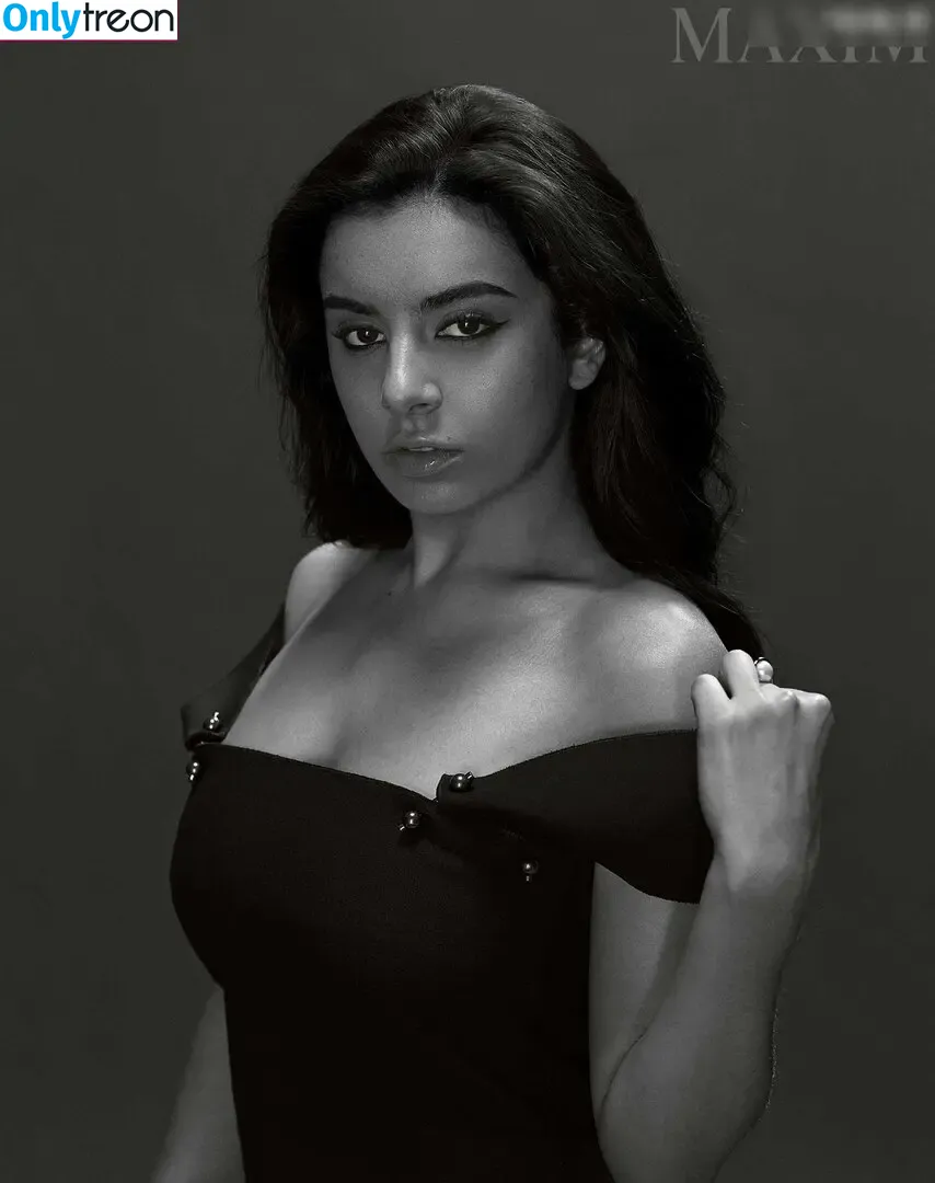 Charli XCX nude photo #2368 (charli_xcx / charlignarly)