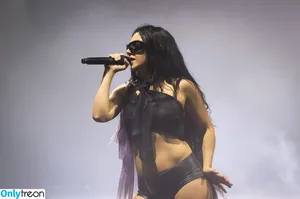Charli XCX / charli_xcx / charlignarly nude photo #3424