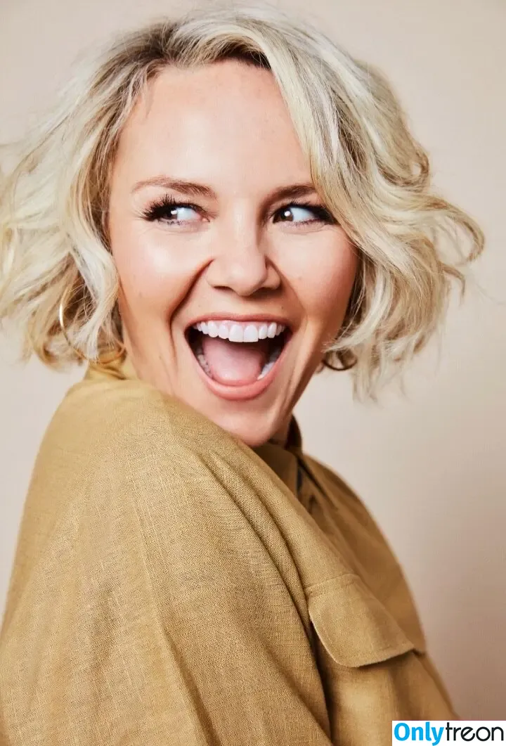 Charlie Brooks nude photo #0060 (charlie_brooks_xx)