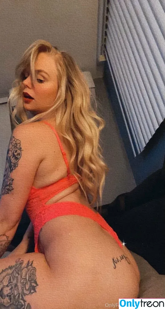 Charlie Chip nude photo #0069 (charles_chips / charliechip)