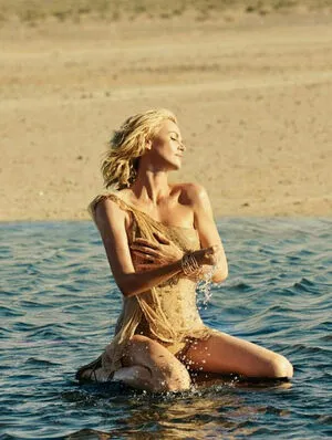 Charlize Theron / CharlizeAfrica nude photo #0067