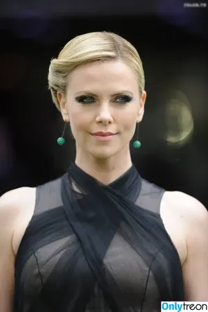 Charlize Theron / CharlizeAfrica nude photo #0657