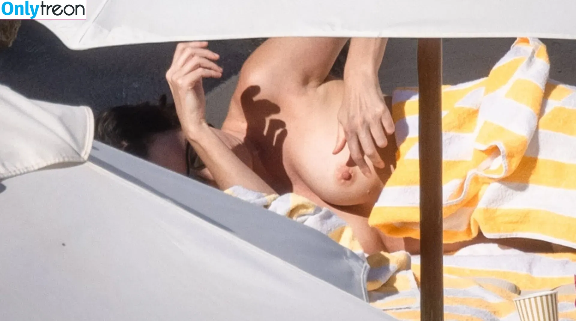 Charlize Theron nude photo #0124 (CharlizeAfrica)