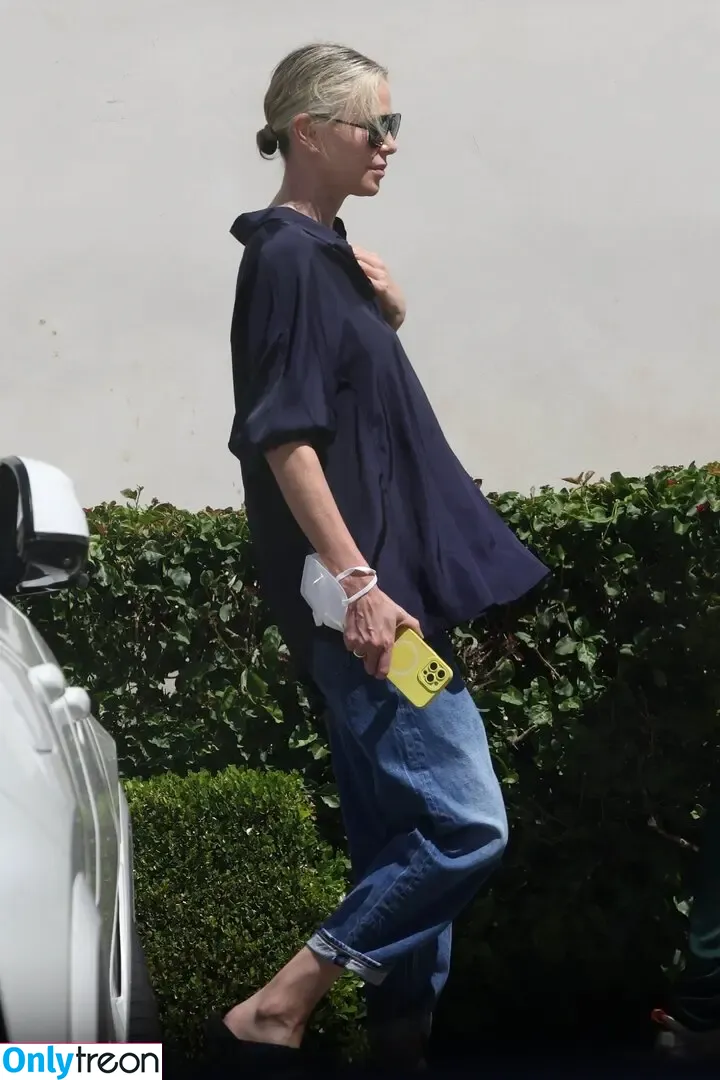 Charlize Theron nude photo #0506 (CharlizeAfrica)