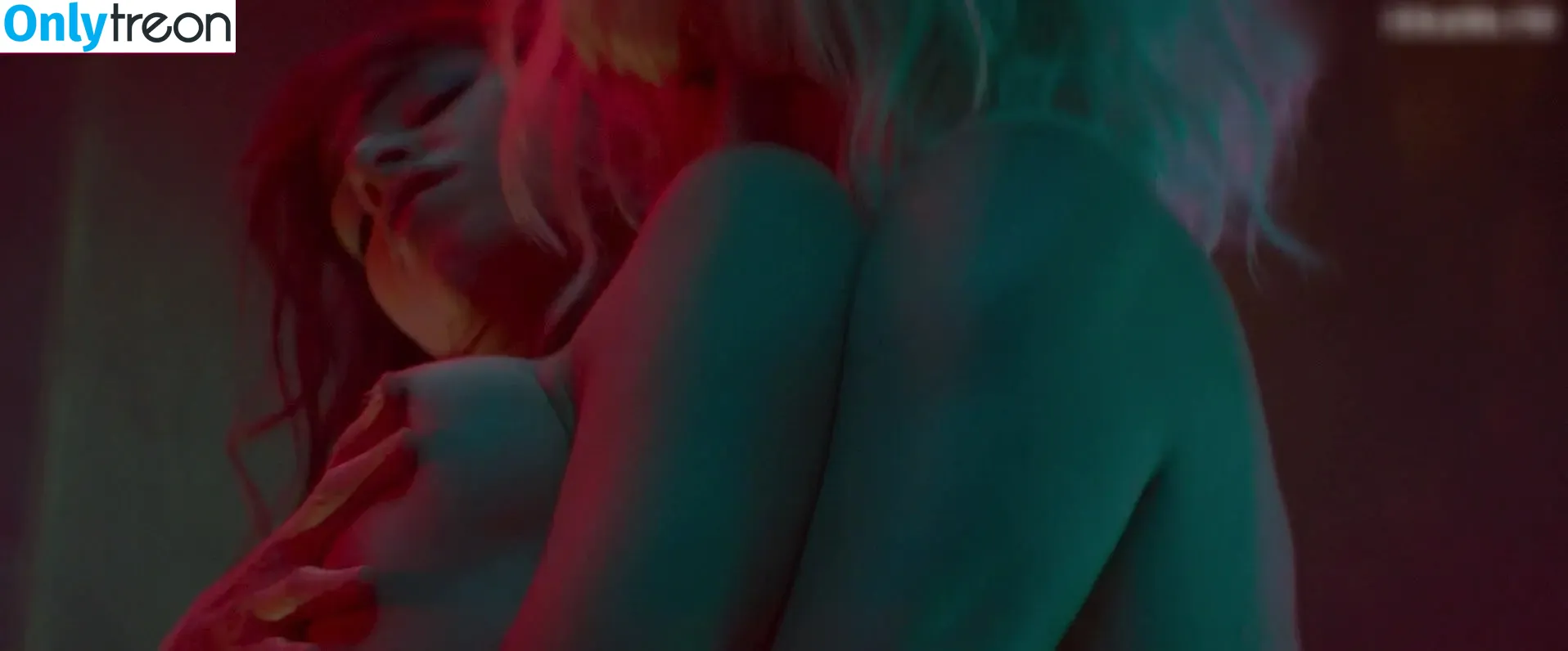 Charlize Theron nude photo #0534 (CharlizeAfrica)