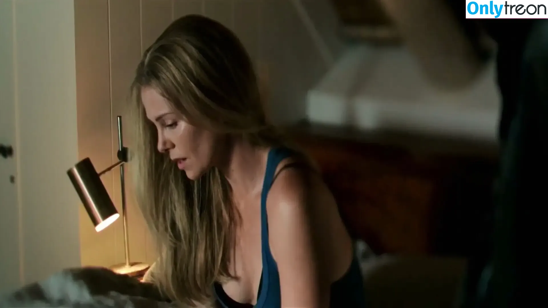 Charlize Theron nude photo #0719 (CharlizeAfrica)
