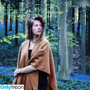 Charlotte De Witte / Techno DJ / cdwnation / charlottedewittemusic nude photo #0063