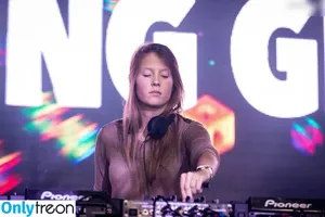 Charlotte De Witte / Techno DJ / cdwnation / charlottedewittemusic nude photo #0093