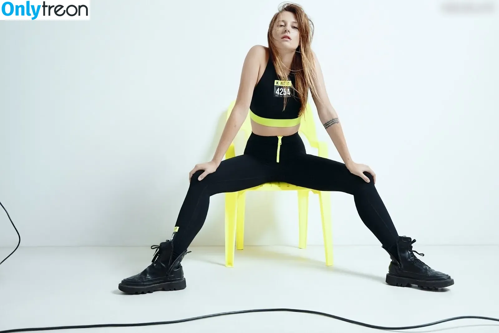 Charlotte De Witte nude photo #0091 (Techno DJ / cdwnation / charlottedewittemusic)