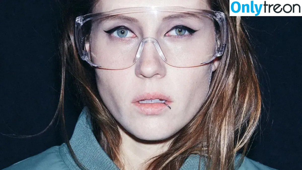 Charlotte De Witte nude photo #0193 (Techno DJ / cdwnation / charlottedewittemusic)
