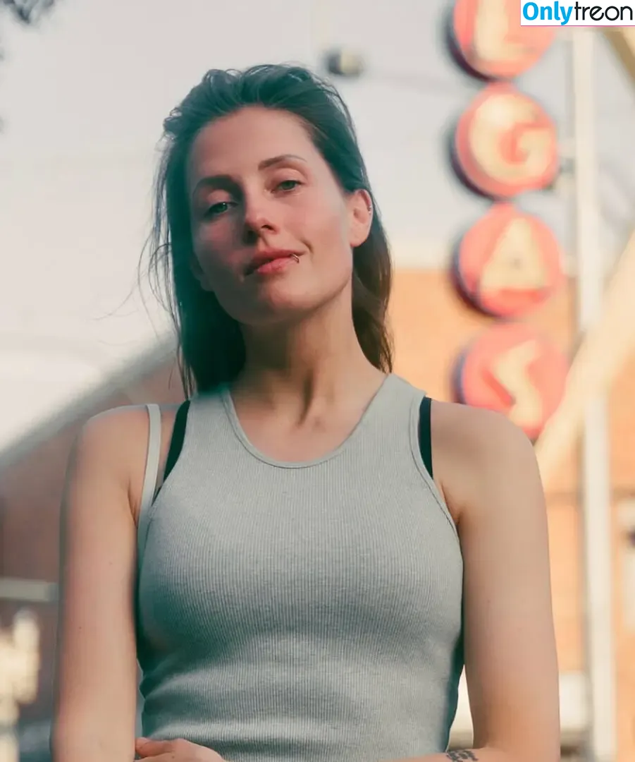 Charlotte De Witte nude photo #0206 (Techno DJ / cdwnation / charlottedewittemusic)