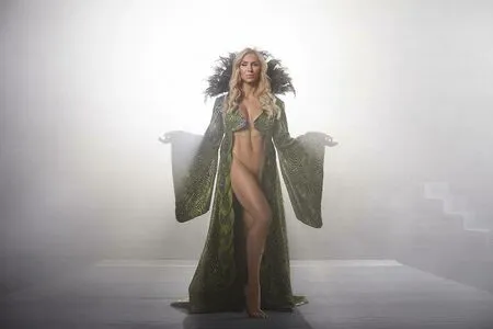 Charlotte Flair / WWE / charlottewwe nude photo #0063