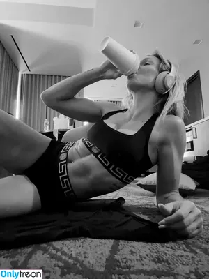 Charlotte Flair / WWE / charlottewwe nude photo #0470