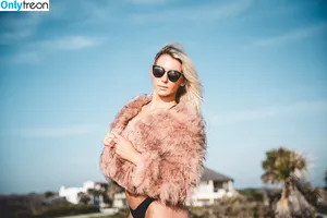 Charlotte Flair / WWE / charlottewwe nude photo #0940