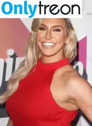 Charlotte Flair nude photo #0019 (WWE / charlottewwe)