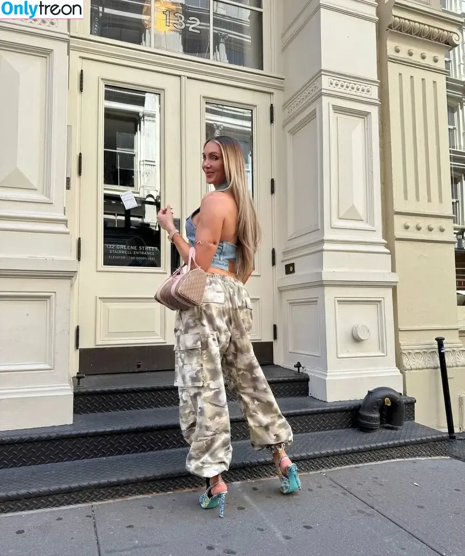 Charlotte Flair nude photo #1081 (WWE / charlottewwe)