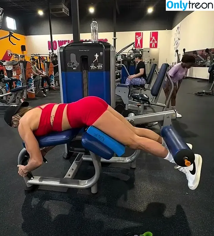 Charlotte Flair nude photo #1126 (WWE / charlottewwe)